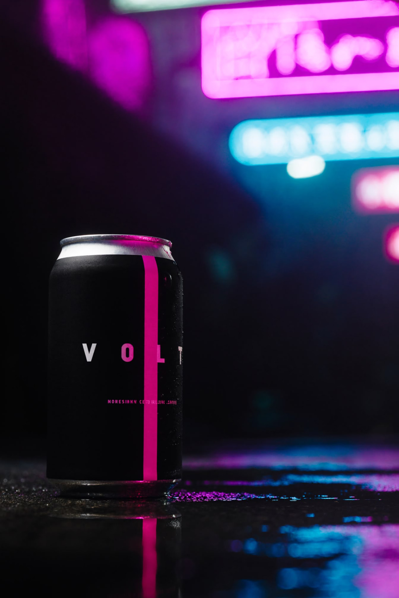 Canette design sous néons — image produit